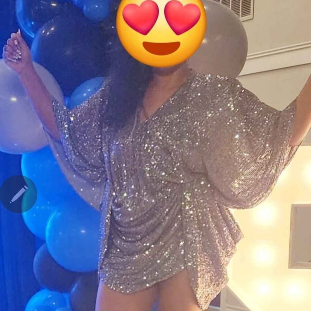 Ellae Lisque Center of Attention Sequins Dress- Size XL